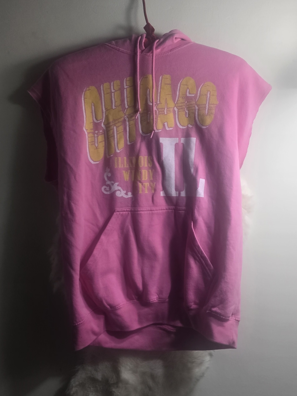 Pink Sleeveless Chicago Graphic Hoodie